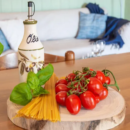 Lägenhet Pet Friendly In With Kitchen *